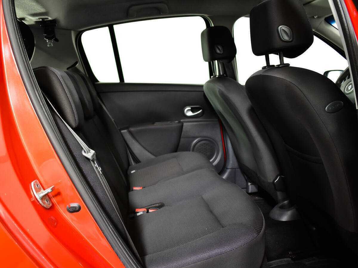 Купить Renault Clio с пробегом. Фото: #9