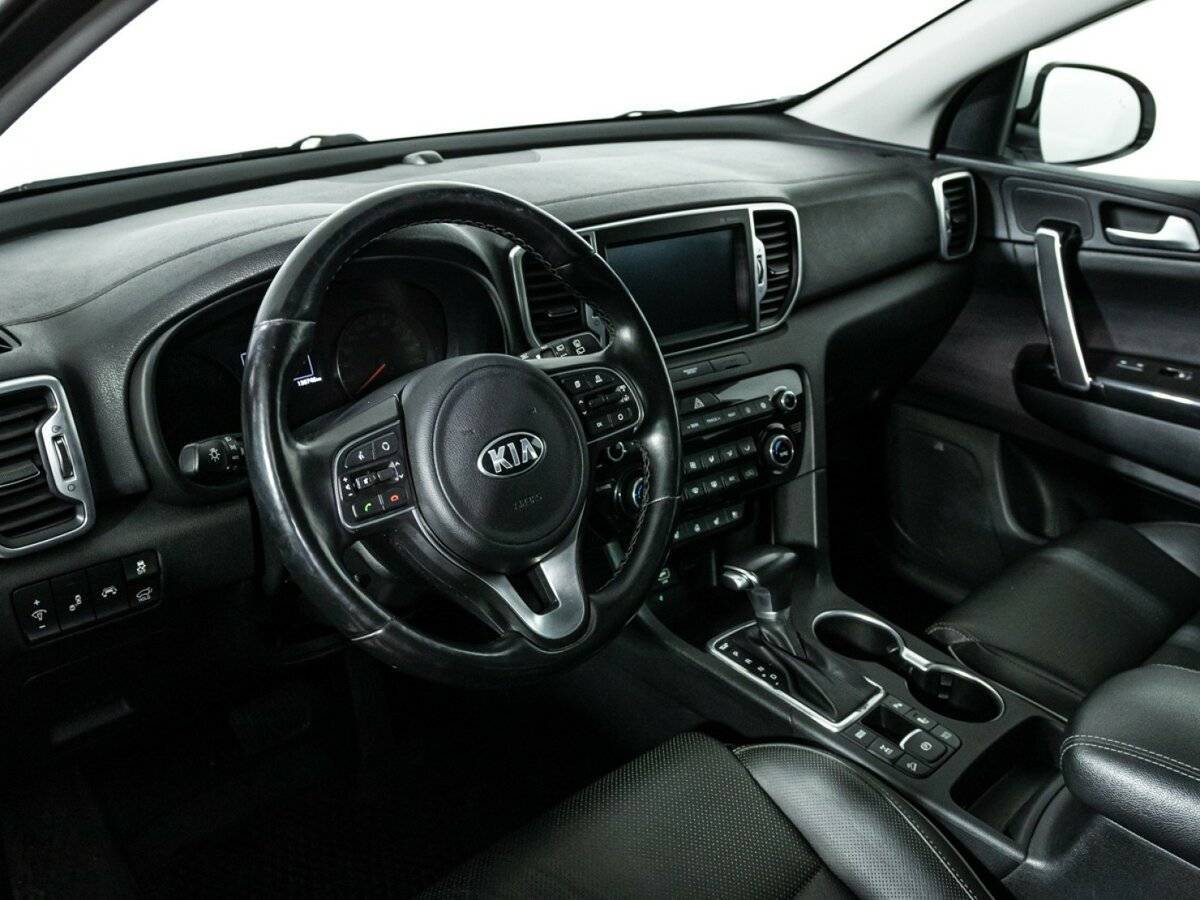 Купить Kia Sportage с пробегом. Фото: #10