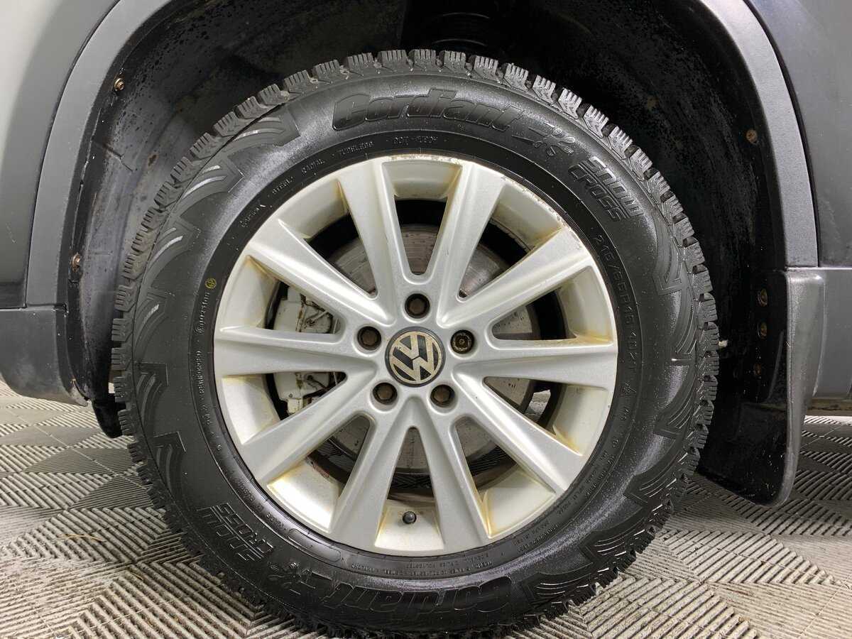 Купить Volkswagen Tiguan с пробегом. Фото: #8