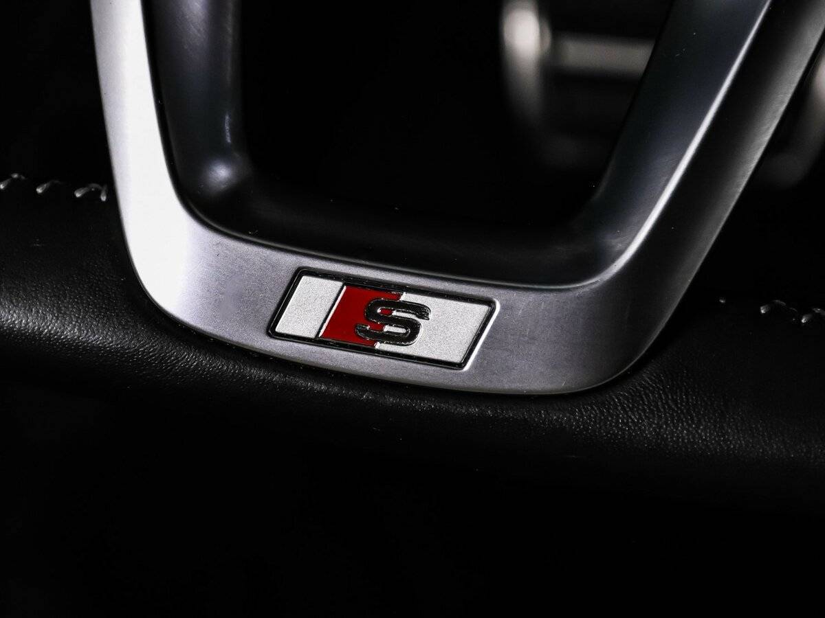 Купить Audi Q8 с пробегом. Фото: #18