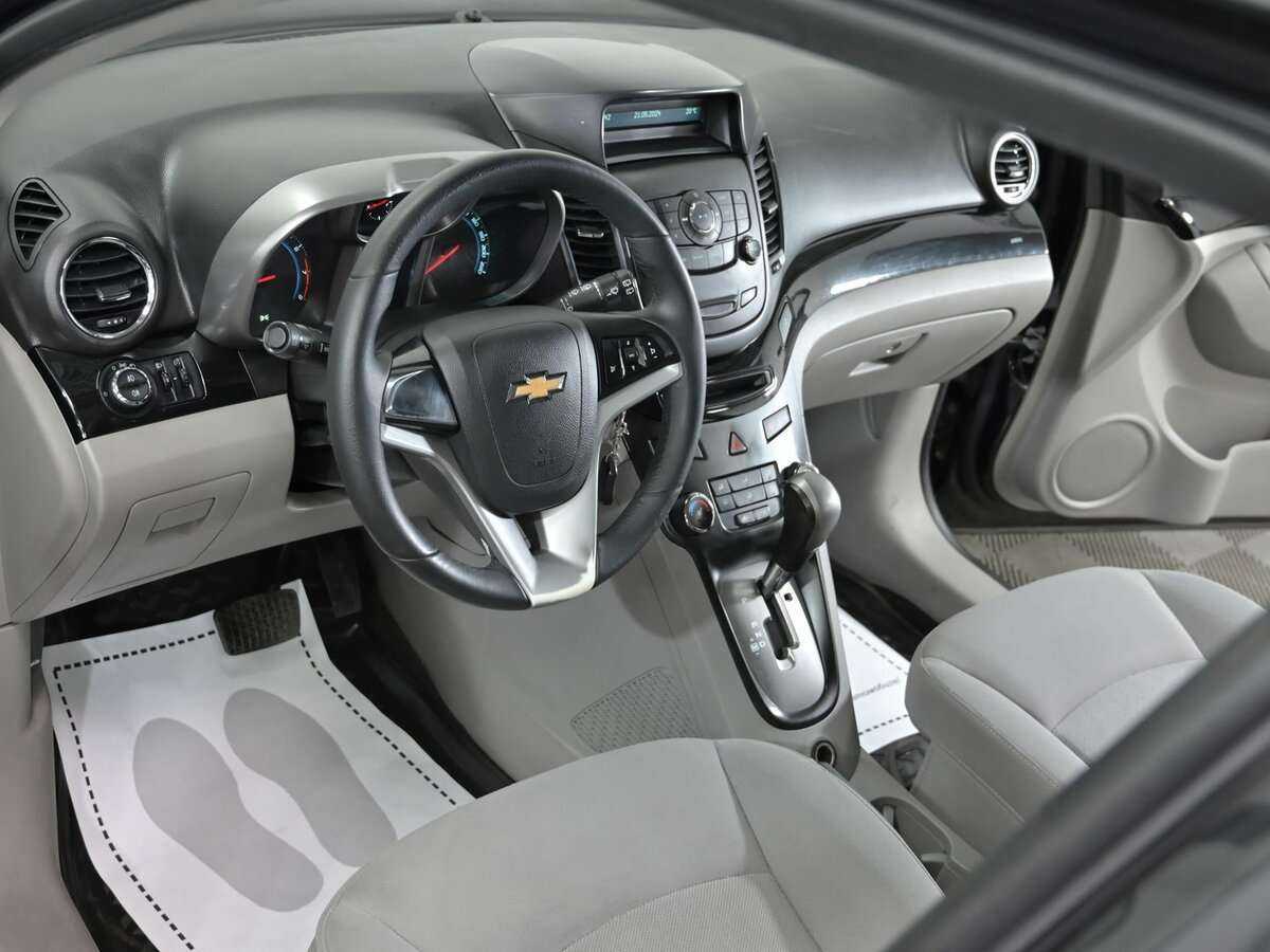 Купить Chevrolet Orlando с пробегом. Фото: #8