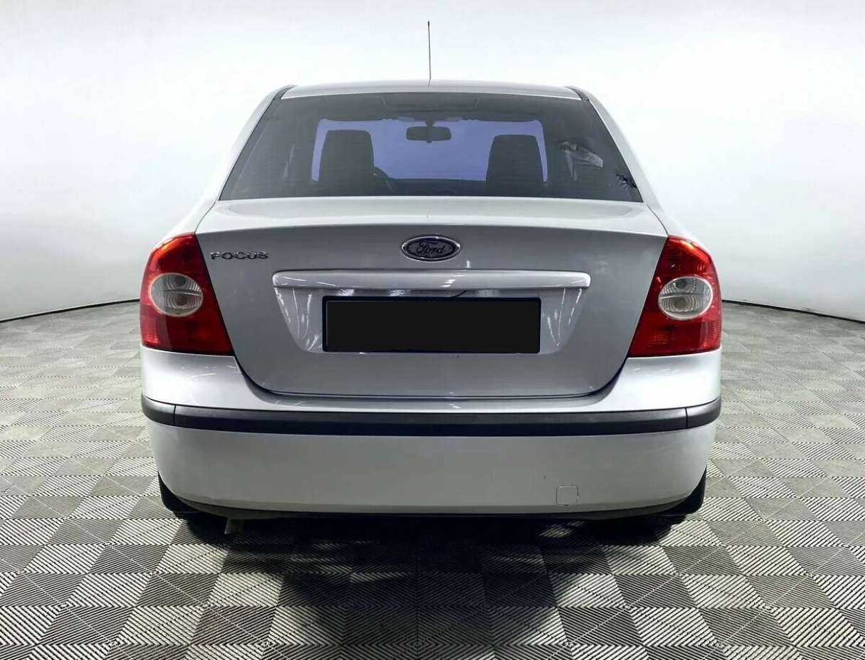 Купить Ford Focus с пробегом. Фото: #3