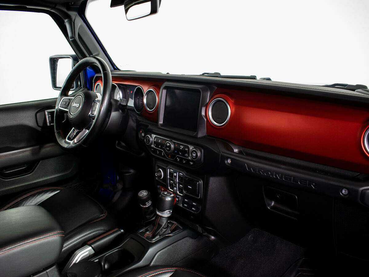 Купить Jeep Wrangler с пробегом. Фото: #5