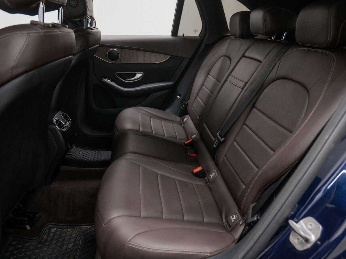 Купить Mercedes-Benz GLC с пробегом. Фото: #11