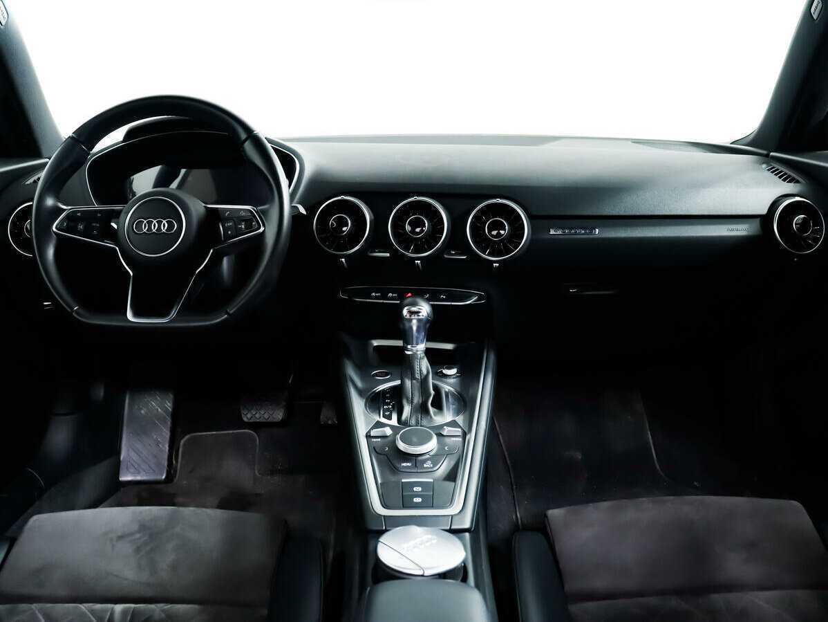Купить Audi TT с пробегом. Фото: #10