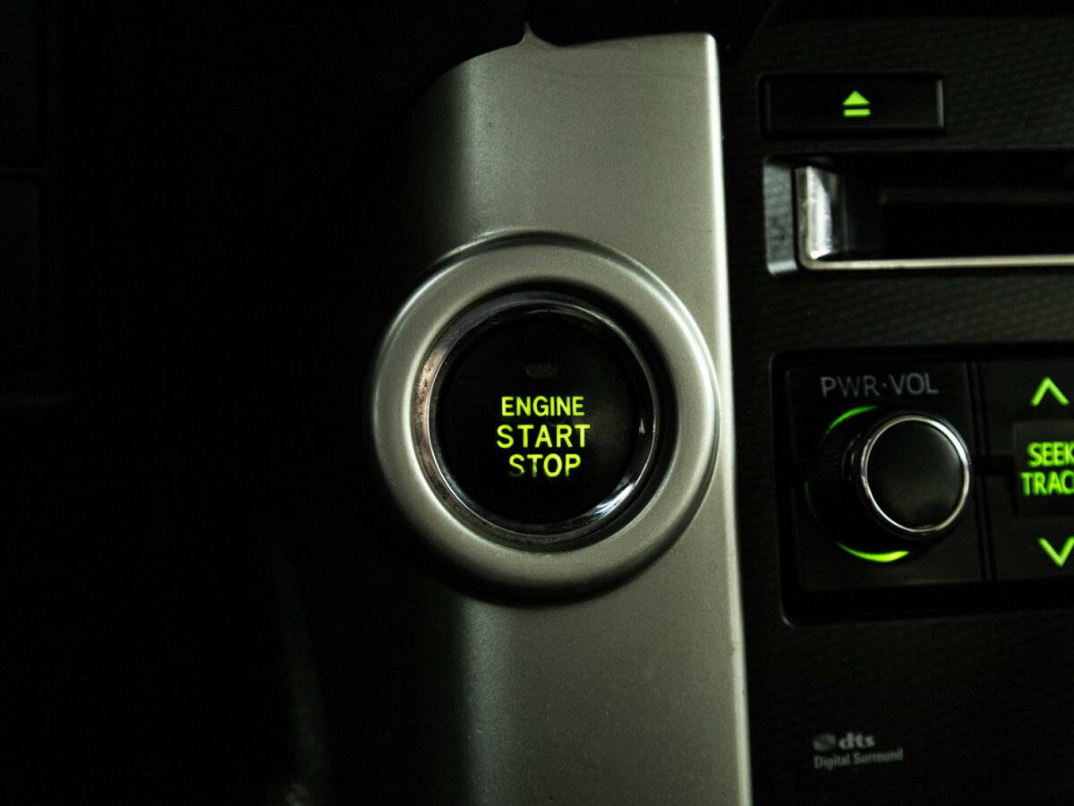 Купить Toyota Land Cruiser Prado с пробегом. Фото: #16