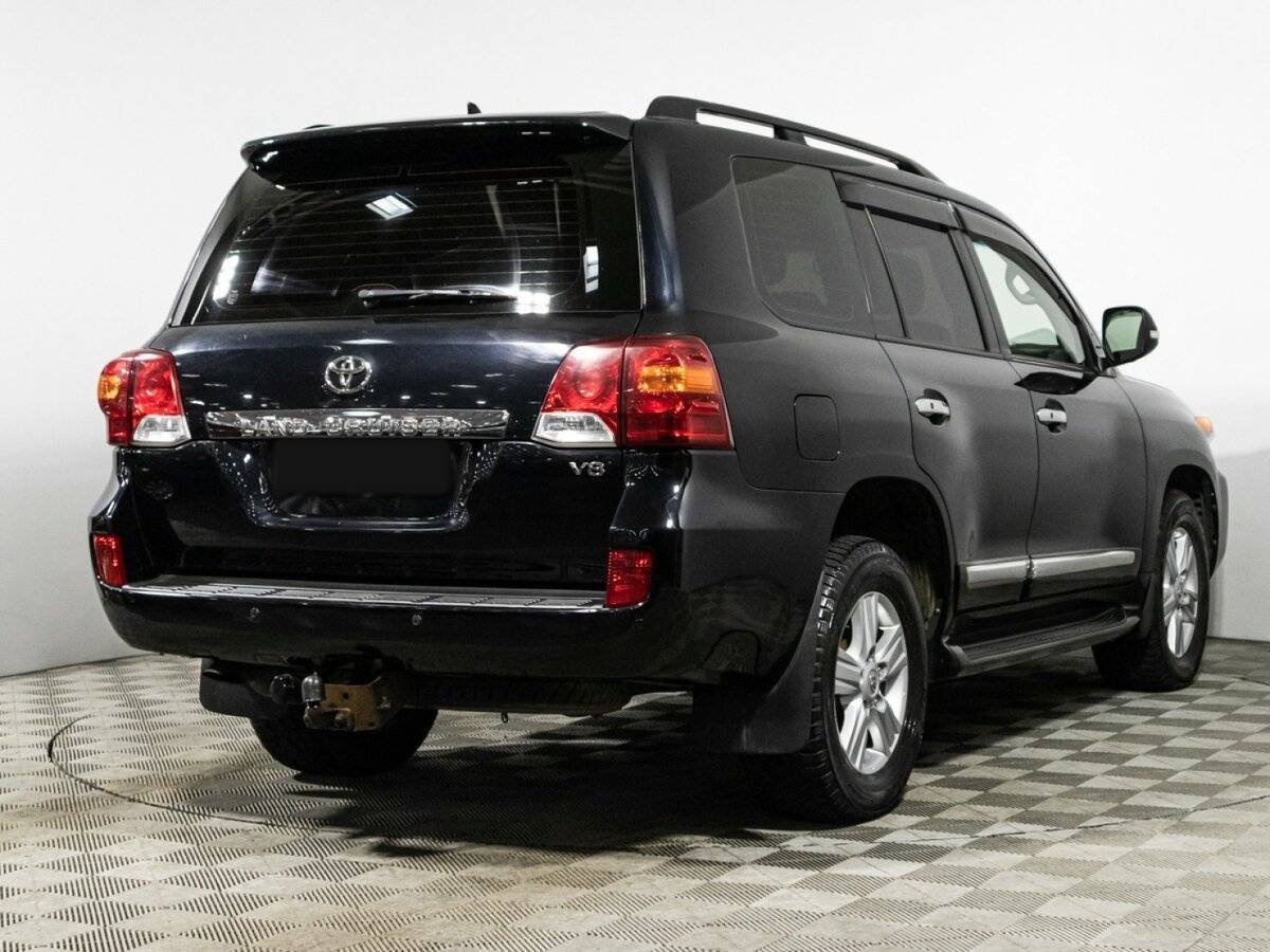 Купить Toyota Land Cruiser с пробегом. Фото: #3