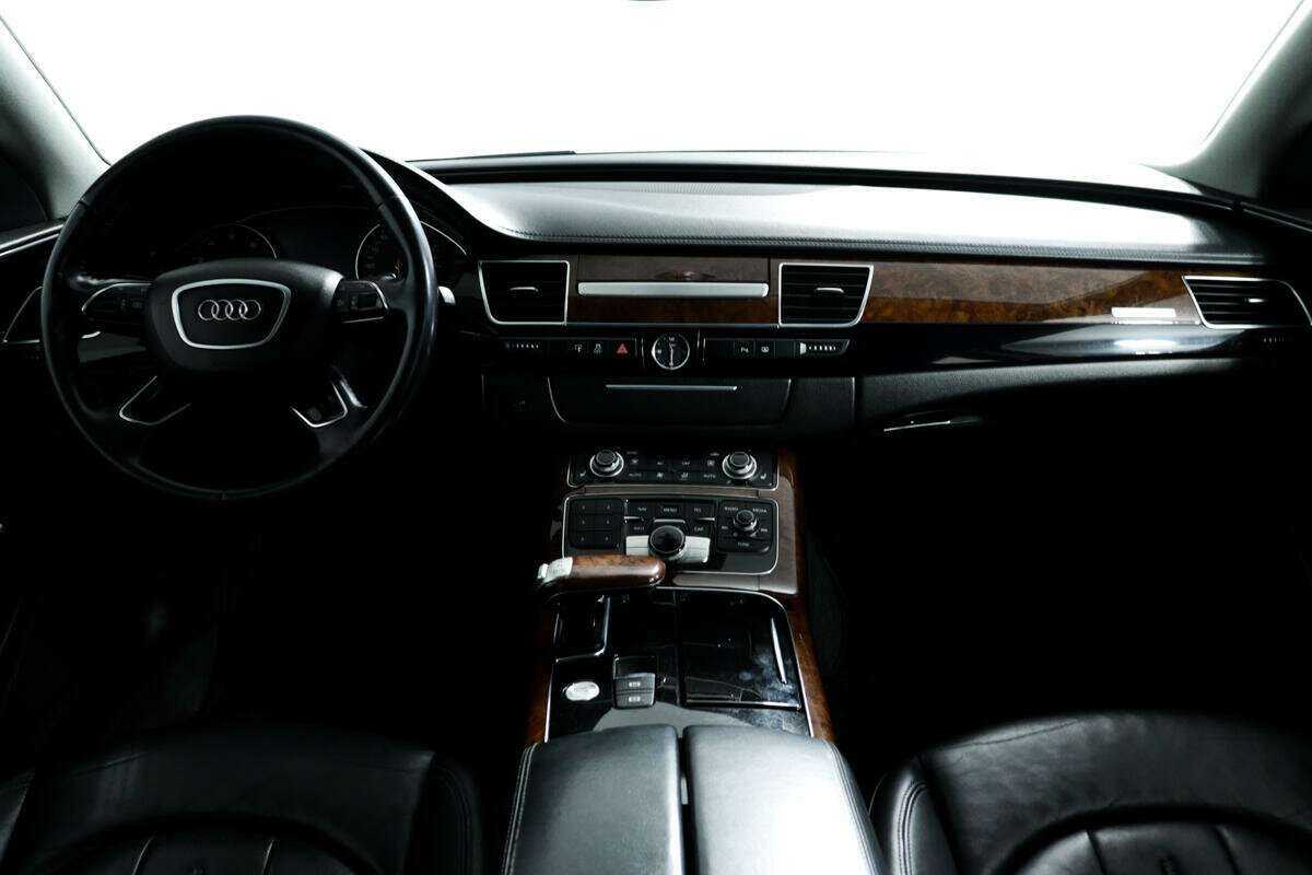 Купить Audi A8 с пробегом. Фото: #13
