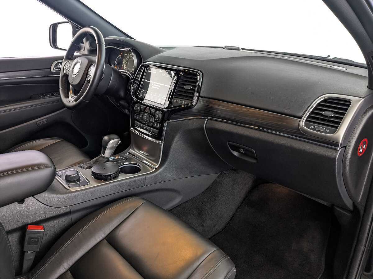 Купить Jeep Grand Cherokee с пробегом. Фото: #12
