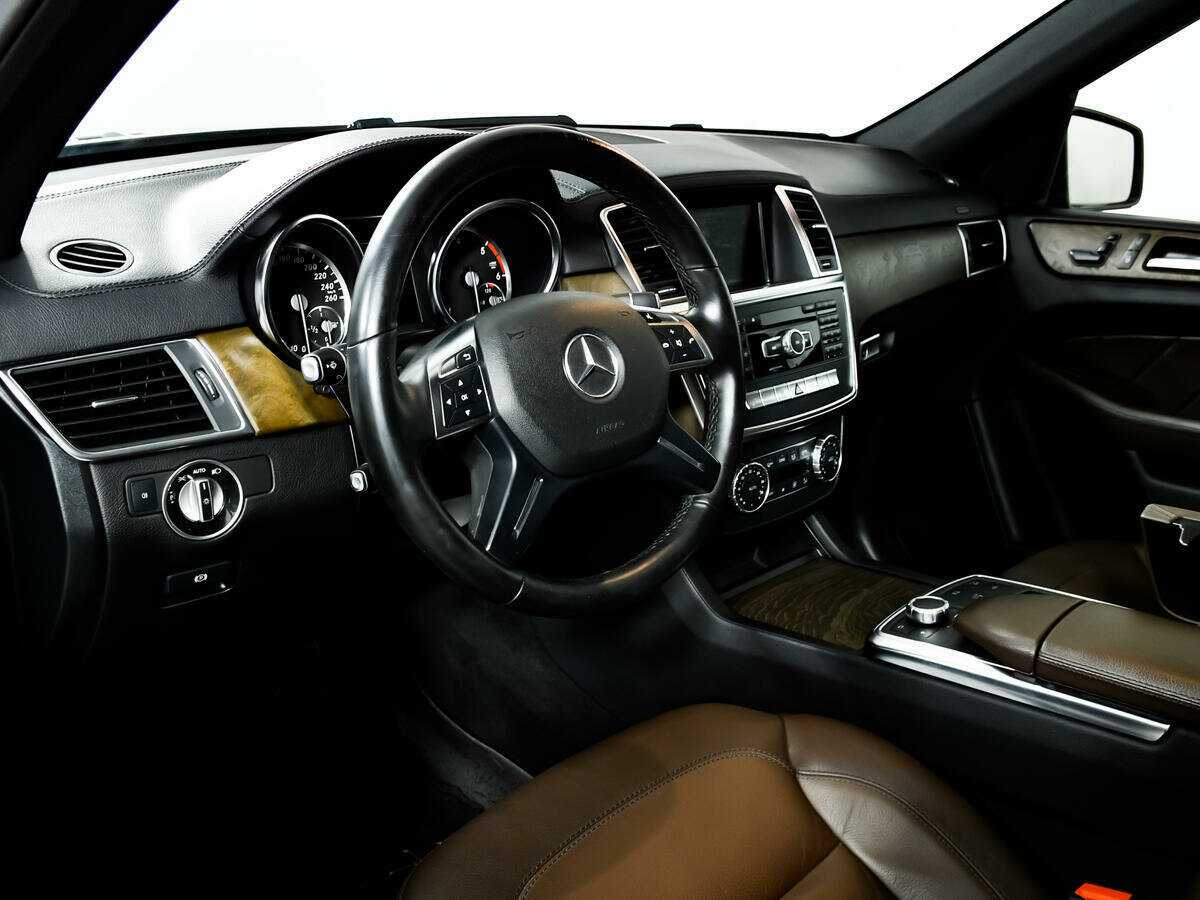 Купить Mercedes-Benz GL-Класс с пробегом. Фото: #11