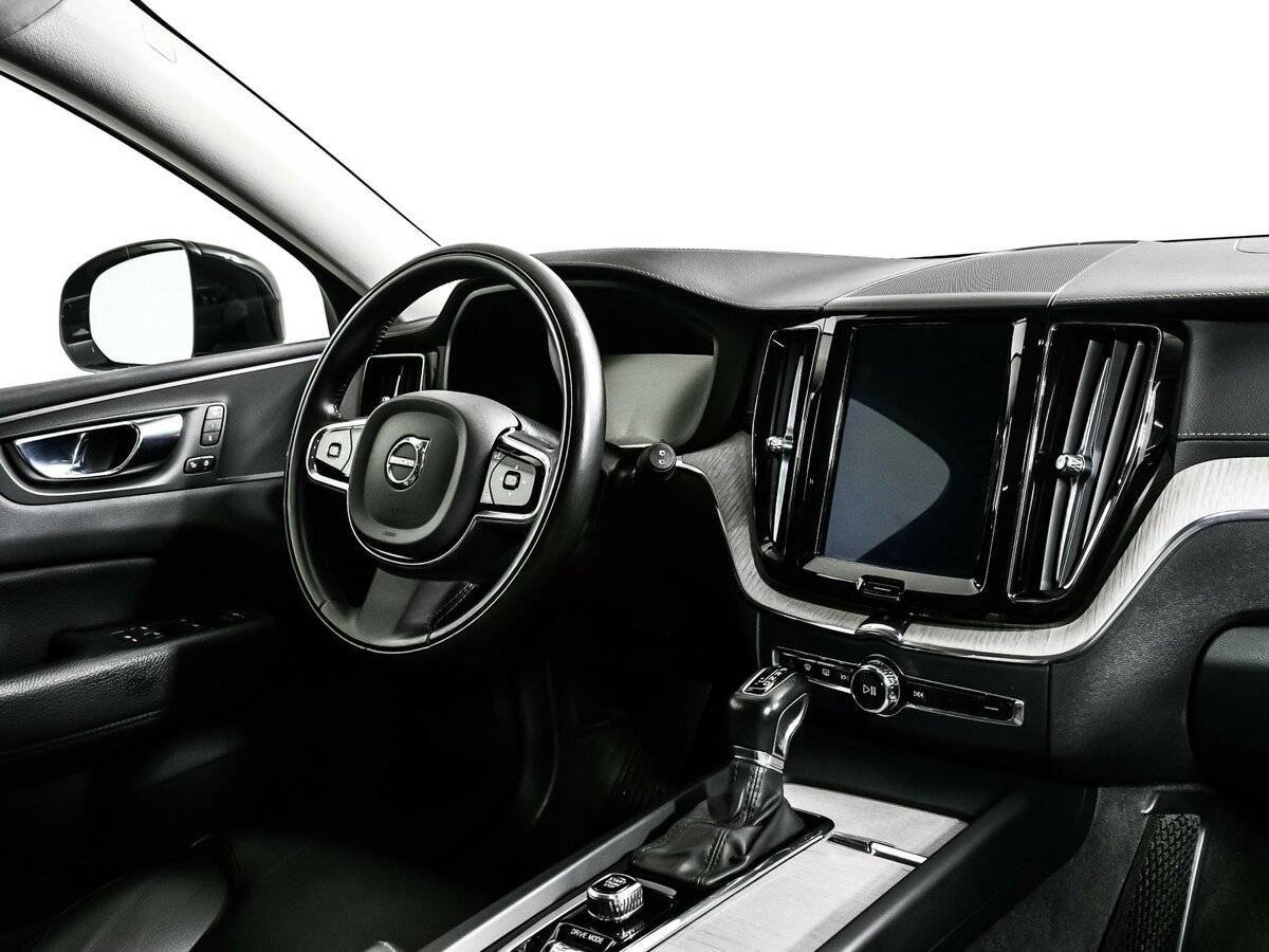 Купить Volvo XC60 с пробегом. Фото: #8