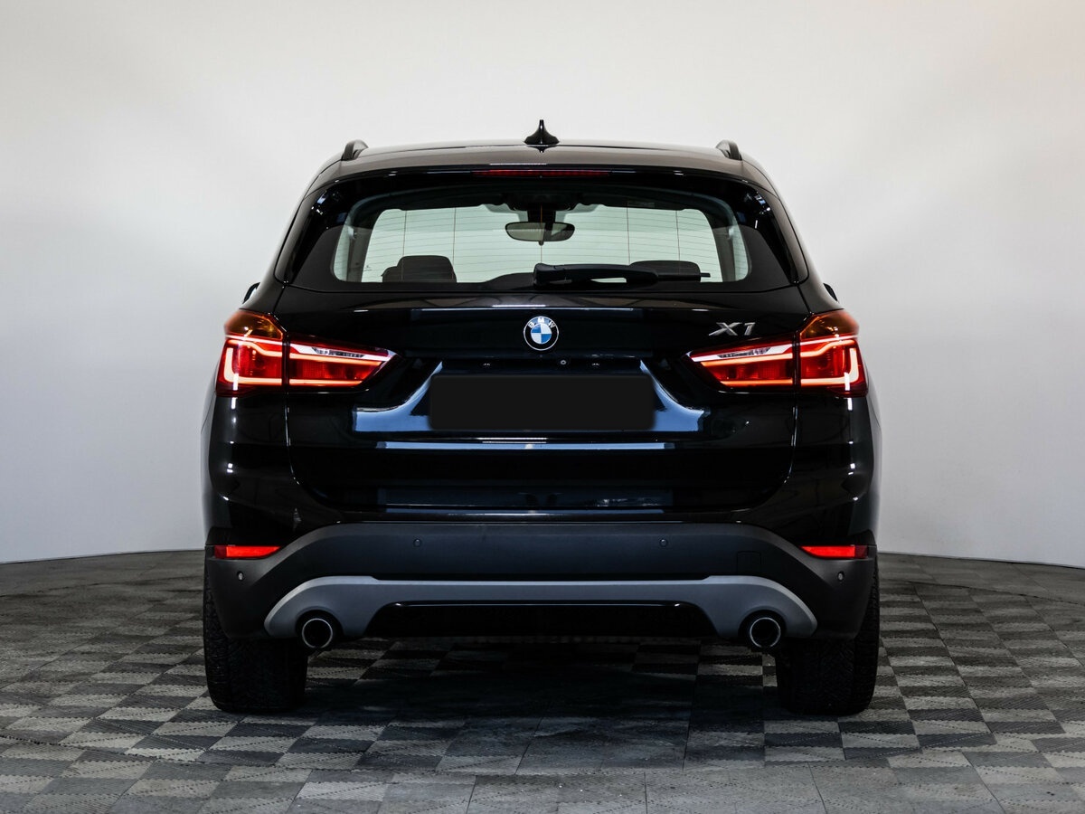 Купить BMW X1 с пробегом. Фото: #5