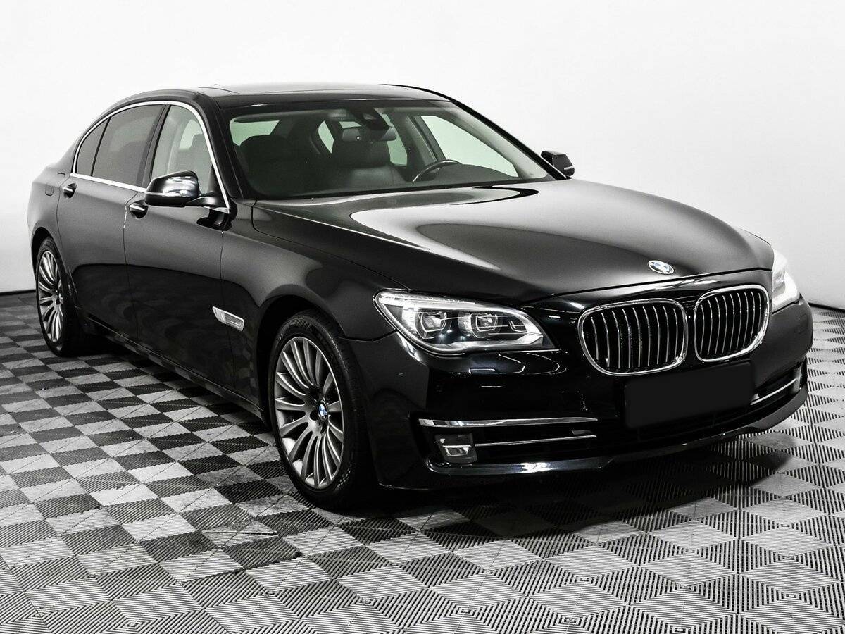 Купить BMW 7 серии с пробегом. Фото: #2
