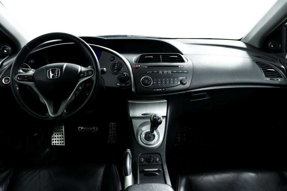 Купить Honda Civic с пробегом. Фото: #10