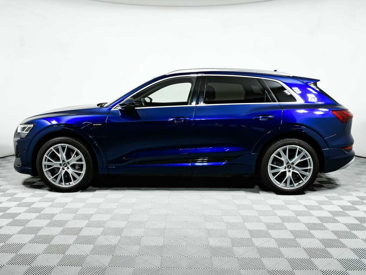 Купить Audi e-tron с пробегом. Фото: #7