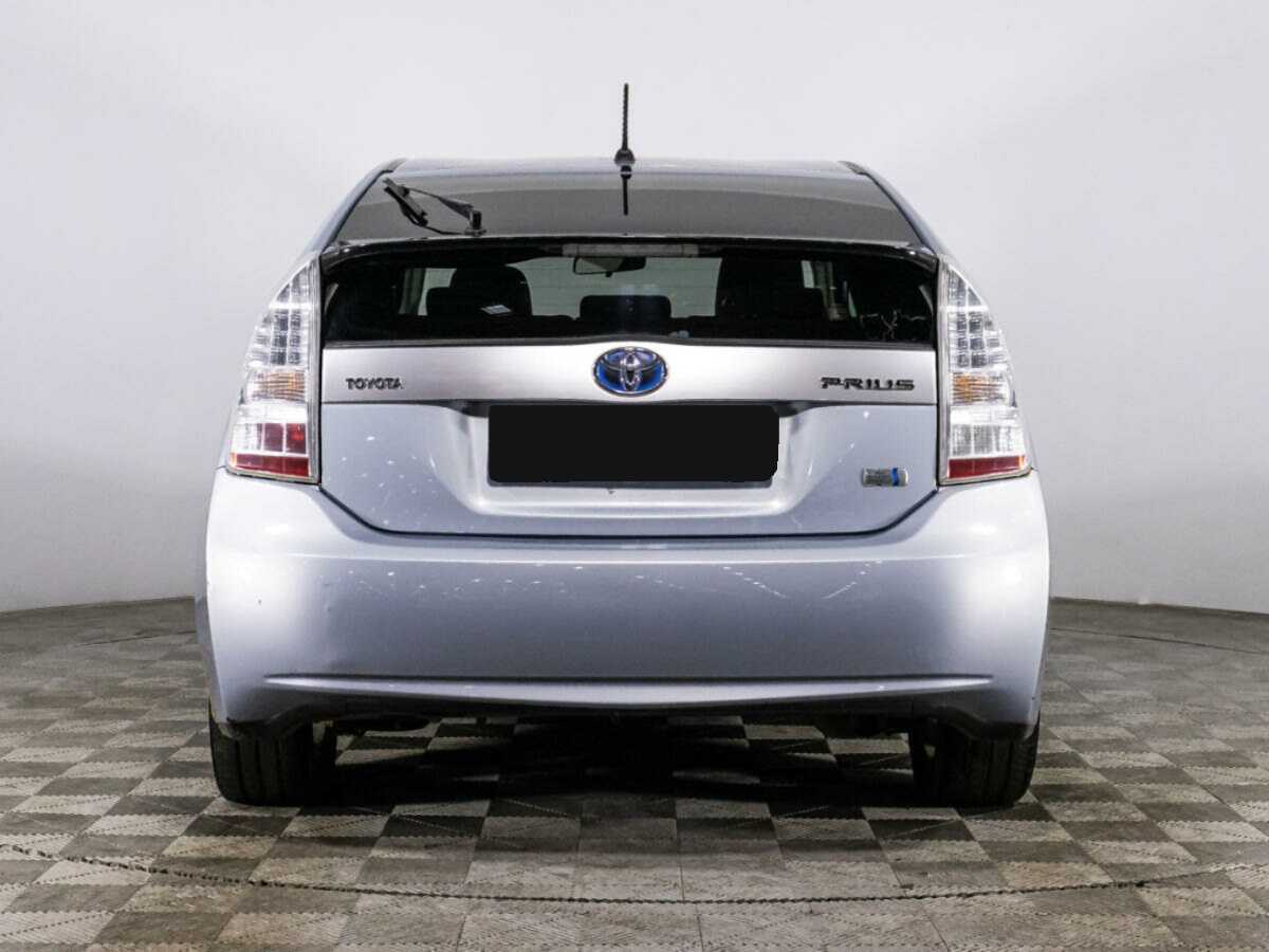 Купить Toyota Prius с пробегом. Фото: #5