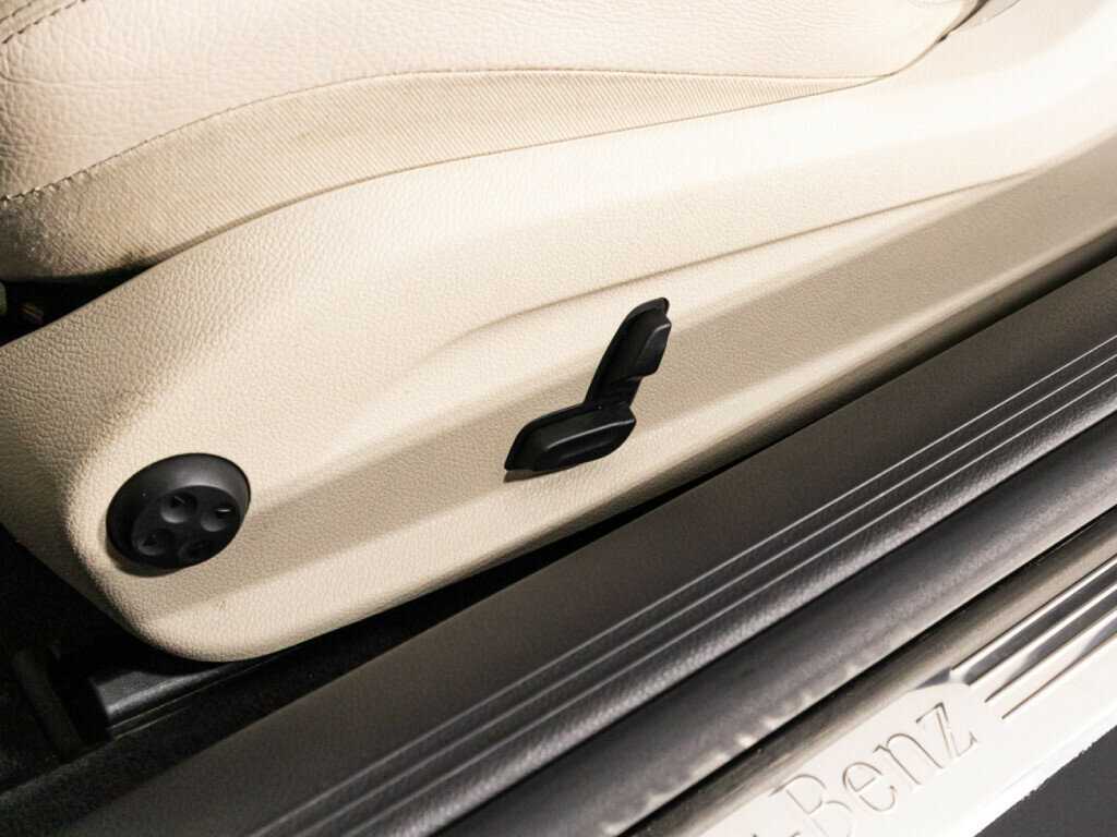 Купить Mercedes-Benz E-Класс с пробегом. Фото: #18