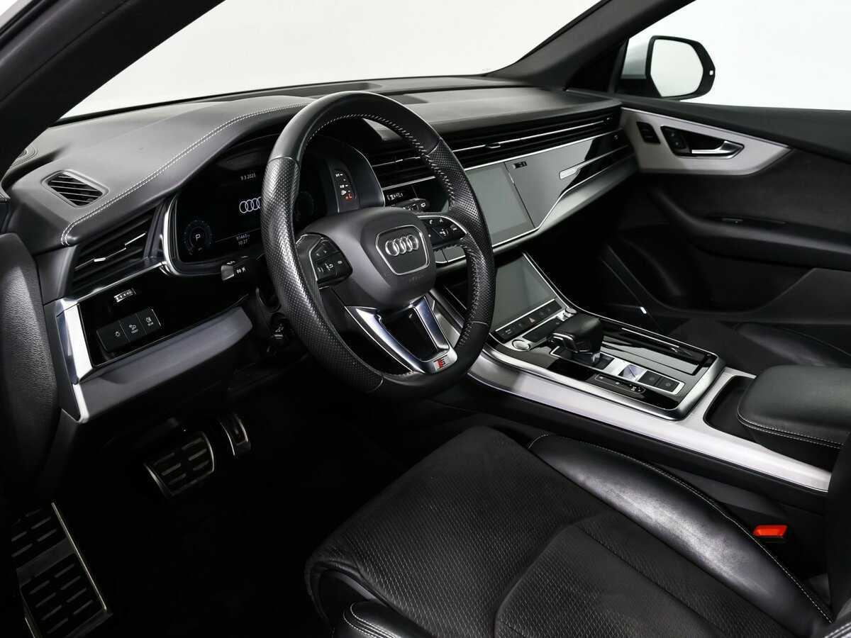 Купить Audi Q8 с пробегом. Фото: #11