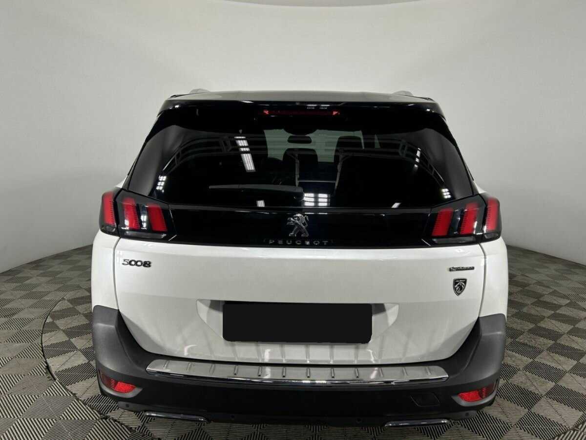 Купить Peugeot 5008 с пробегом. Фото: #2