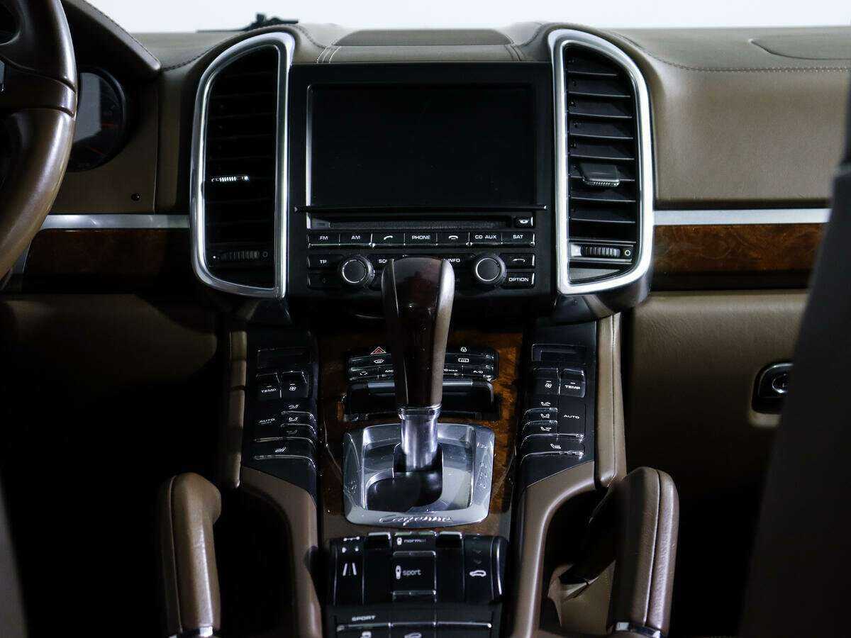 Купить Porsche Cayenne с пробегом. Фото: #11