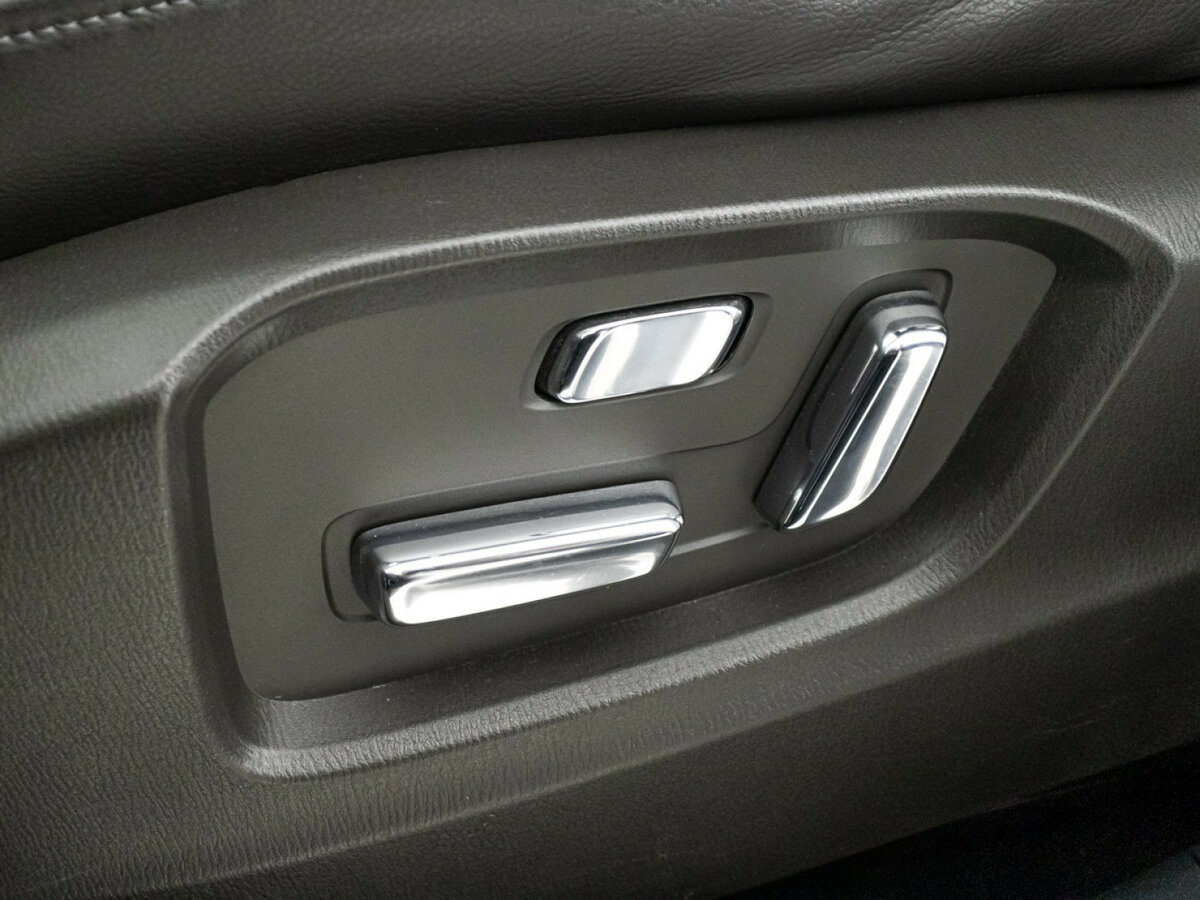 Купить Mazda CX-9 с пробегом. Фото: #17