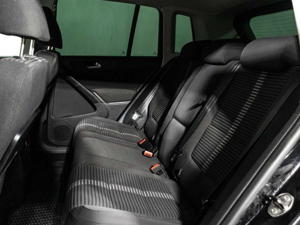 Купить Volkswagen Tiguan с пробегом. Фото: #9