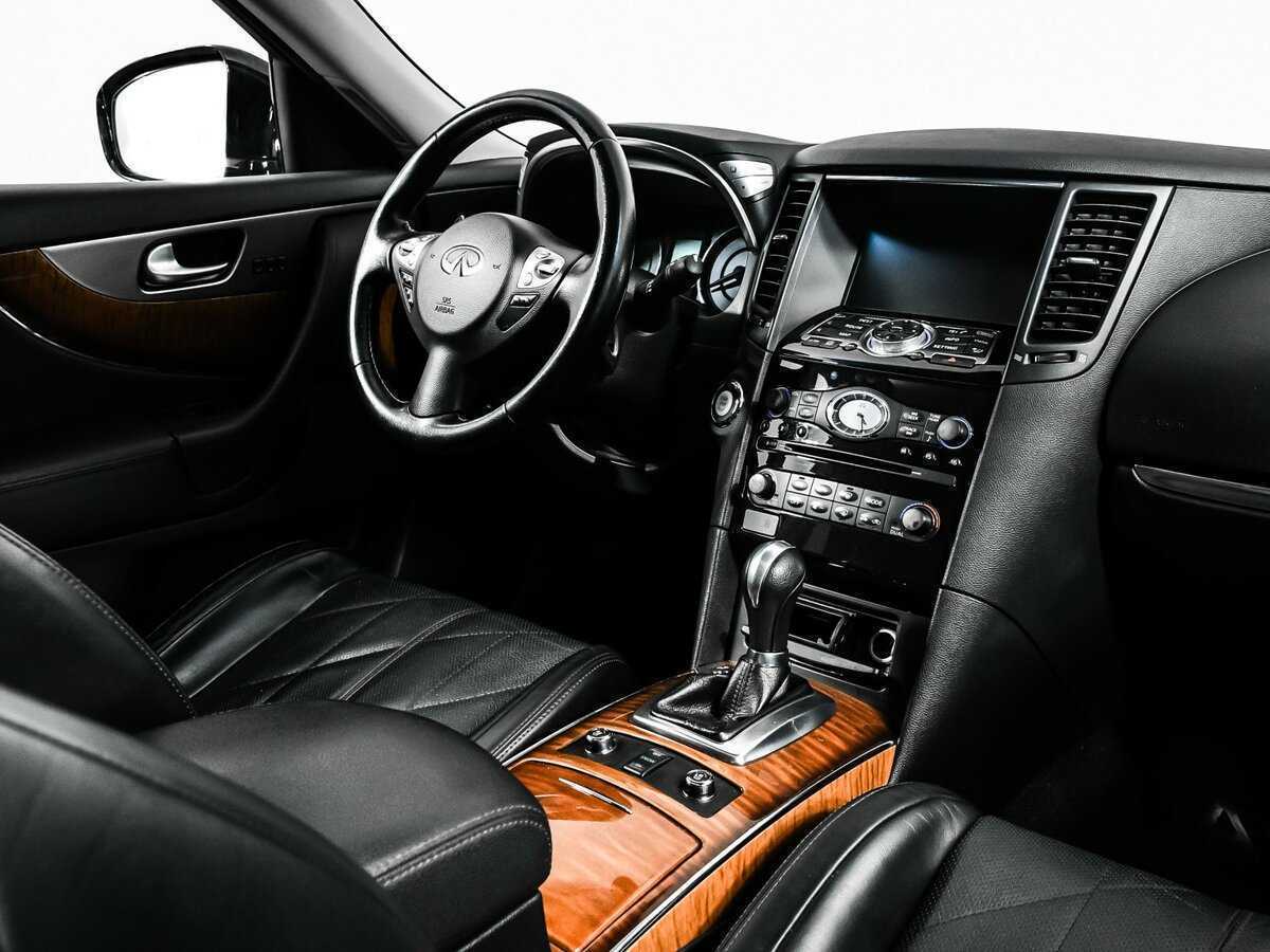 Купить Infiniti QX70 с пробегом. Фото: #11