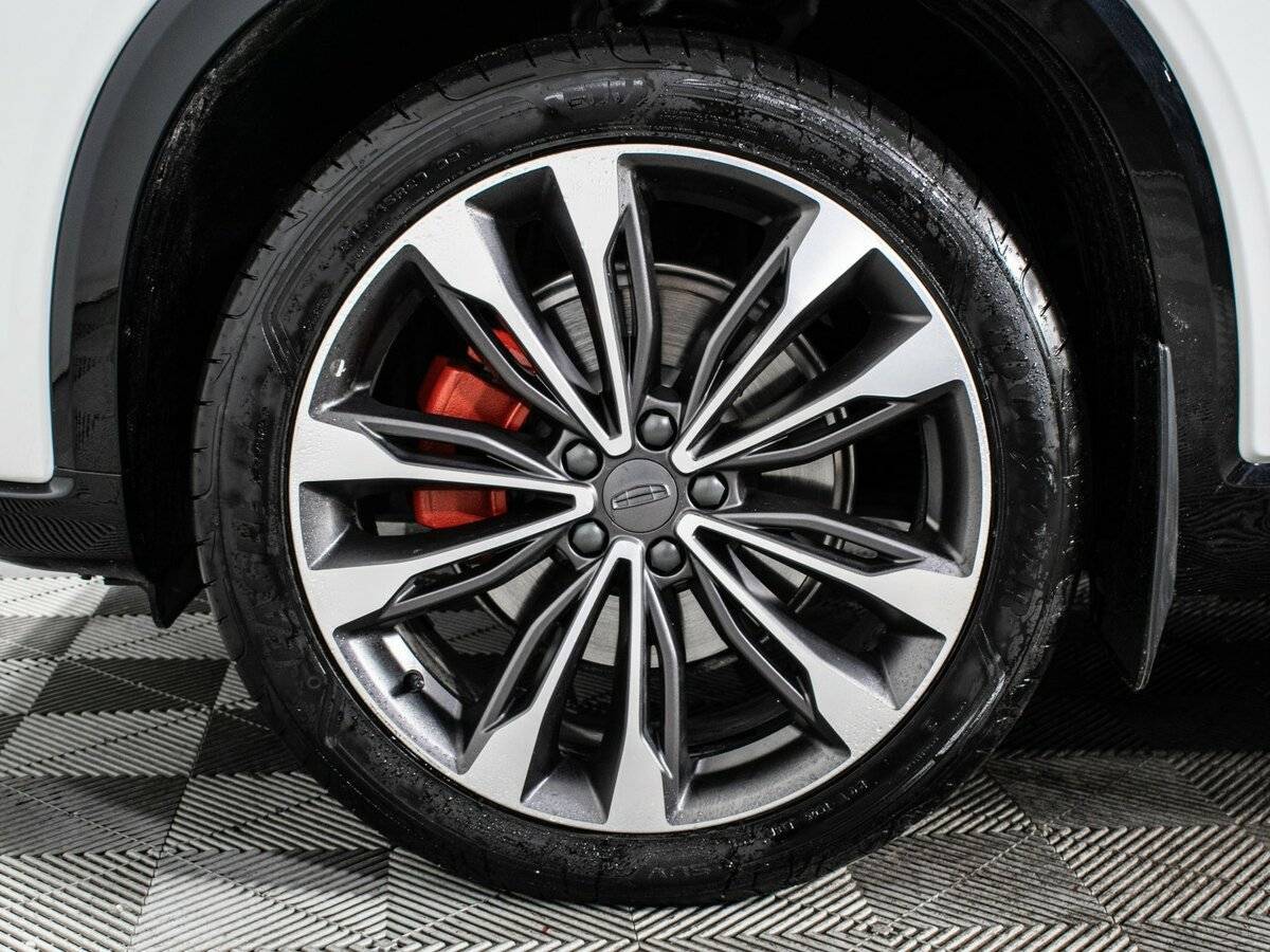 Купить Geely Tugella с пробегом. Фото: #19