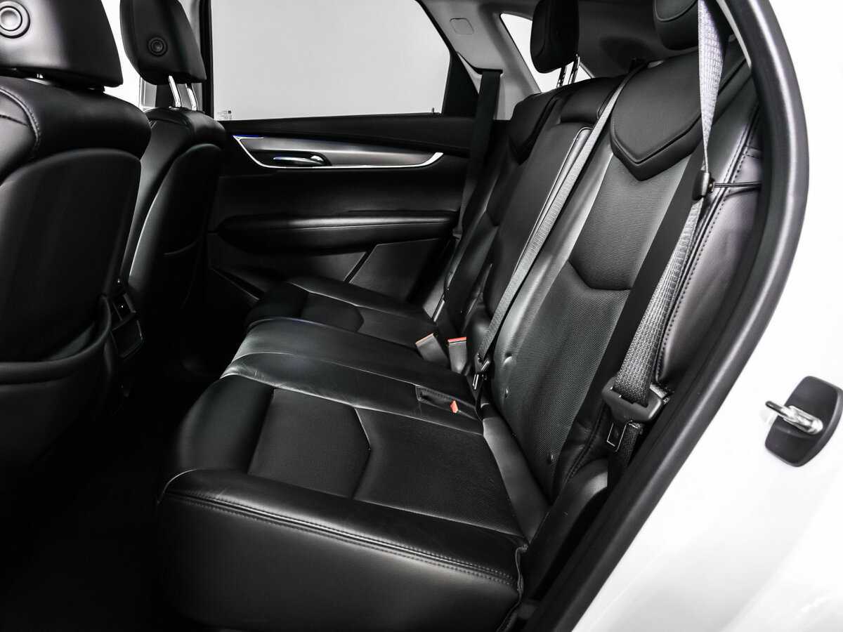 Купить Cadillac XT5 с пробегом. Фото: #13