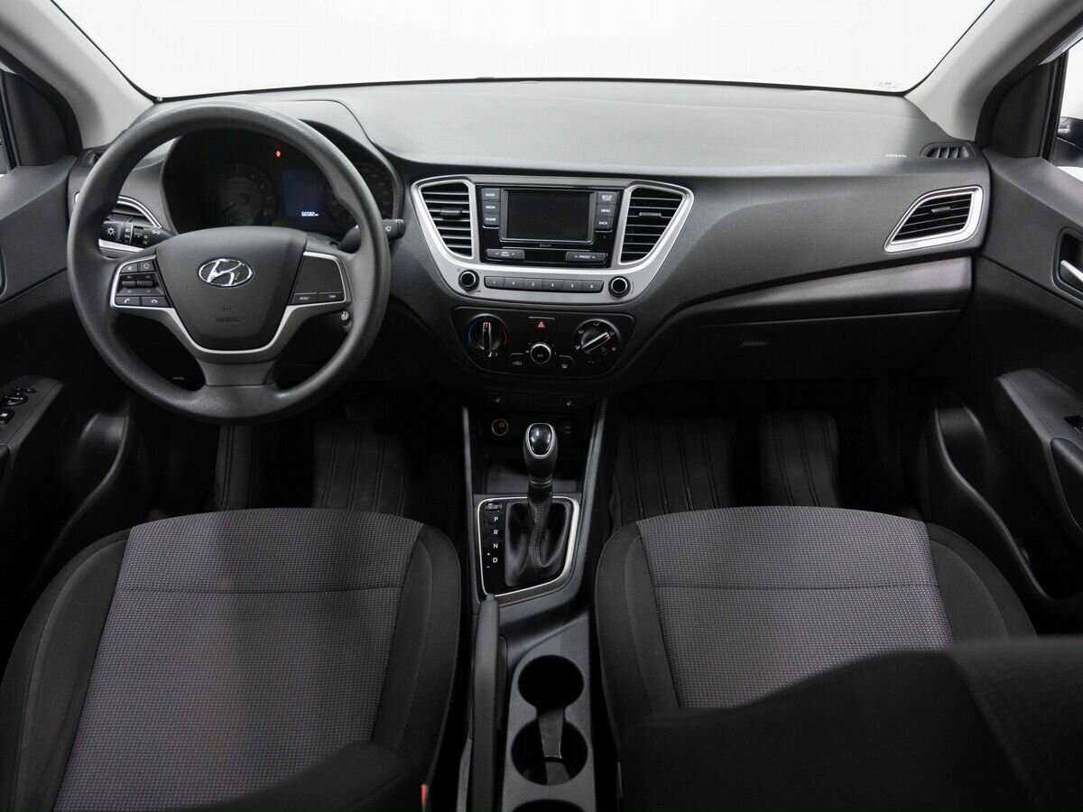 Купить Hyundai Solaris с пробегом. Фото: #12