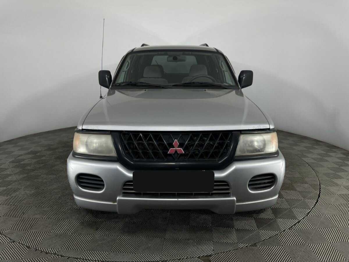 Купить Mitsubishi Montero Sport с пробегом. Фото: #1