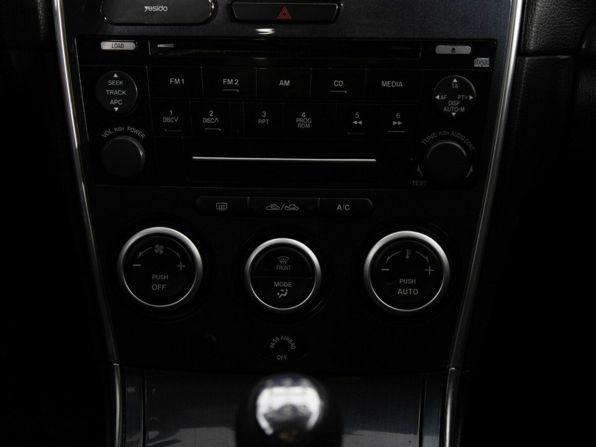 Купить Mazda 6 с пробегом. Фото: #11