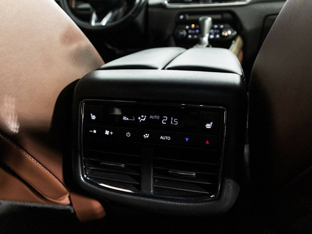 Купить Mazda CX-9 с пробегом. Фото: #27