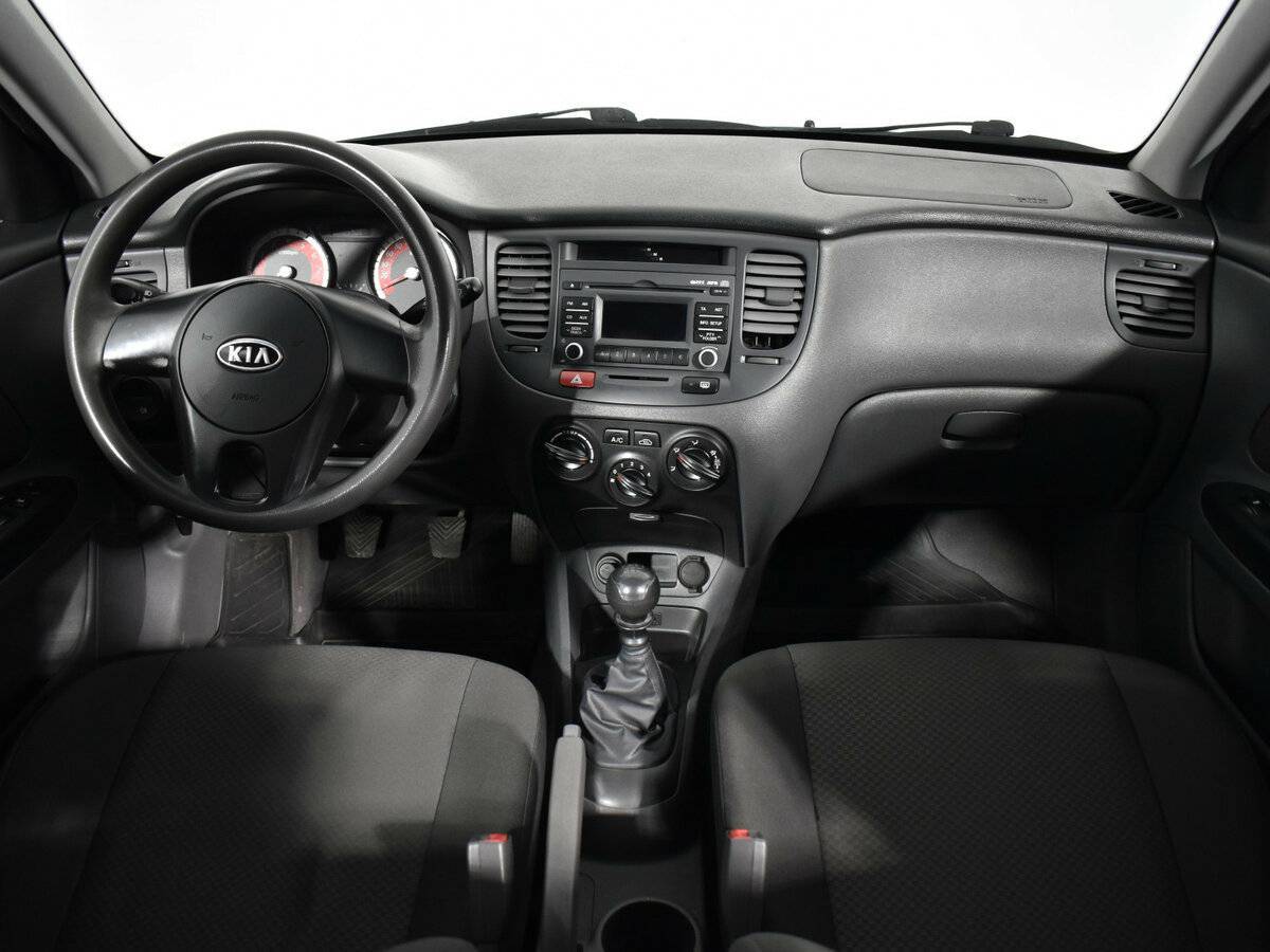 Купить Kia Rio с пробегом. Фото: #10