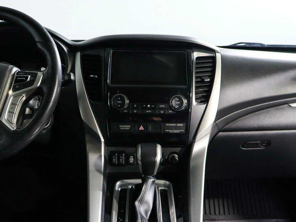 Купить Mitsubishi Pajero Sport с пробегом. Фото: #10