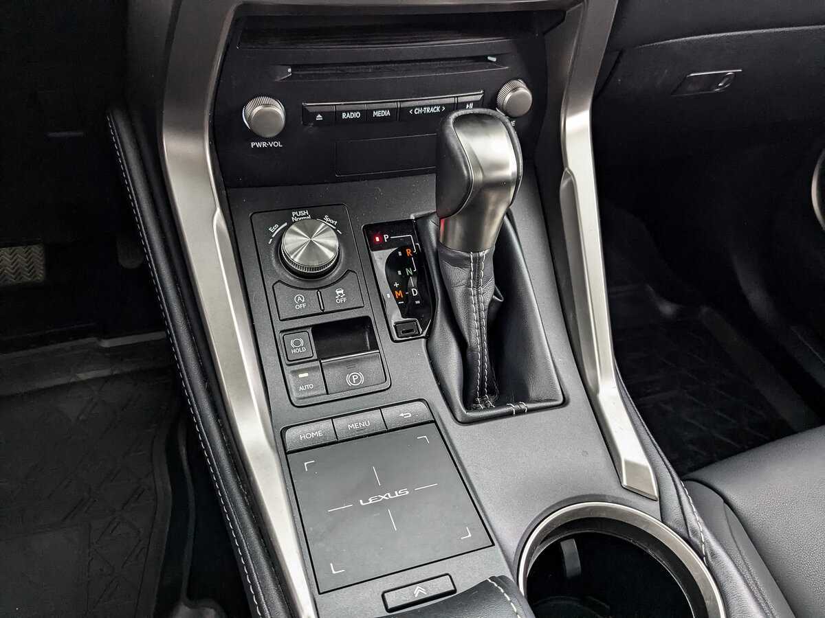 Купить Lexus NX с пробегом. Фото: #20