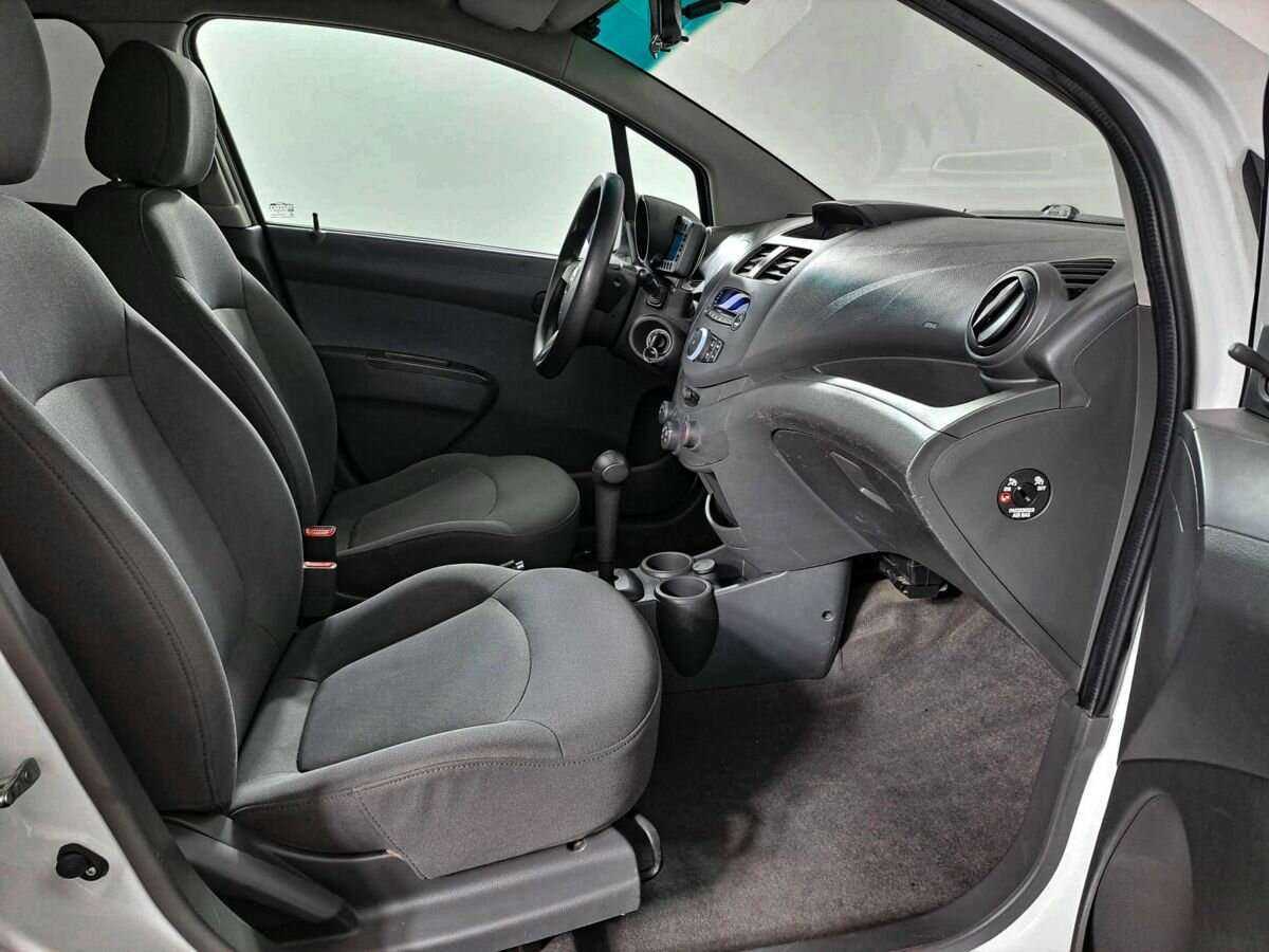 Купить Chevrolet Spark с пробегом. Фото: #10