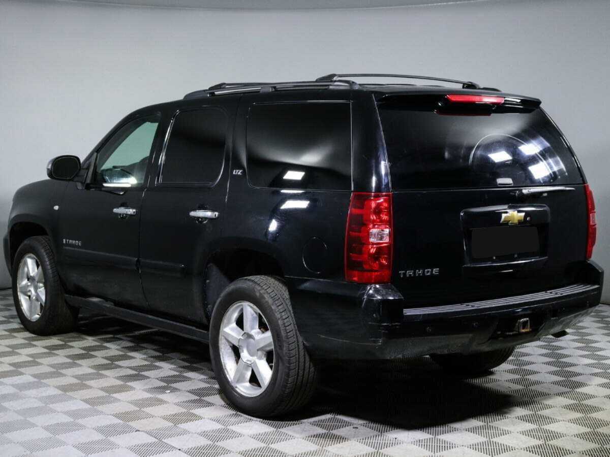 Купить Chevrolet Tahoe с пробегом. Фото: #5
