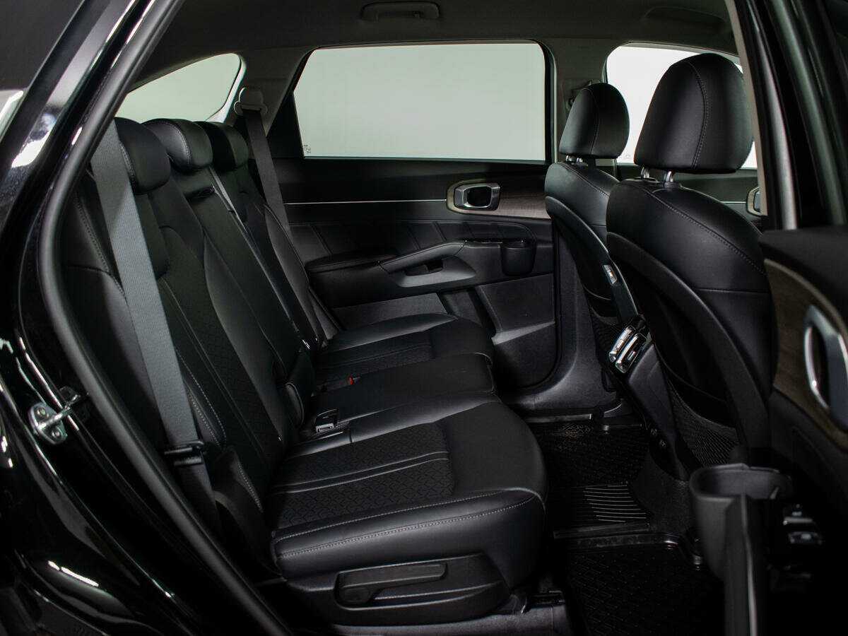 Купить Kia Sorento с пробегом. Фото: #5