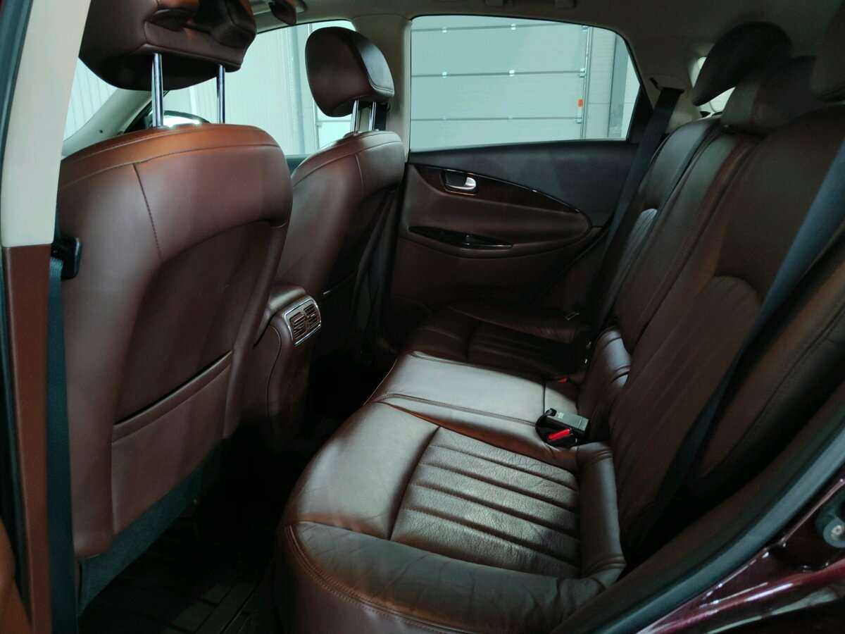 Купить Infiniti QX50 с пробегом. Фото: #14