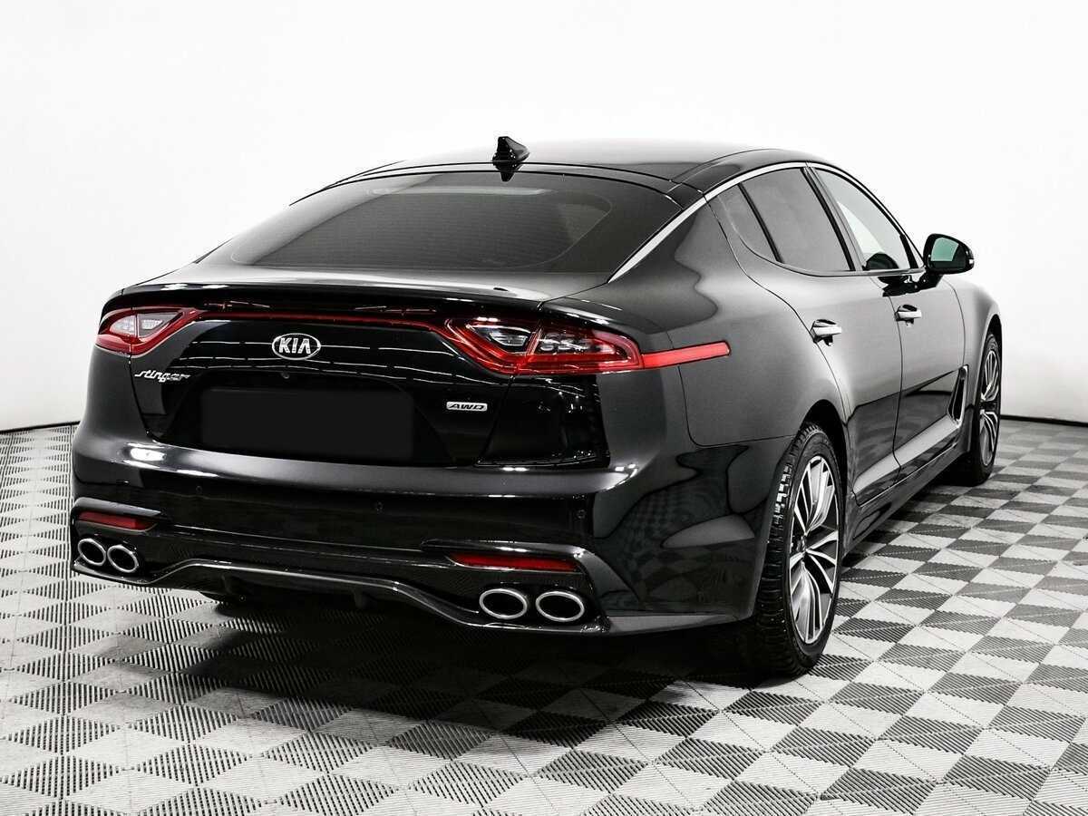 Купить Kia Stinger с пробегом. Фото: #3