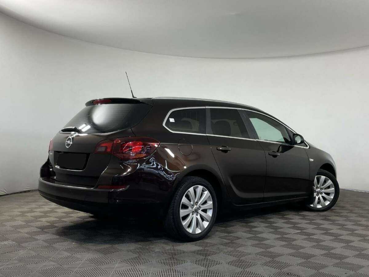 Купить Opel Astra с пробегом. Фото: #5