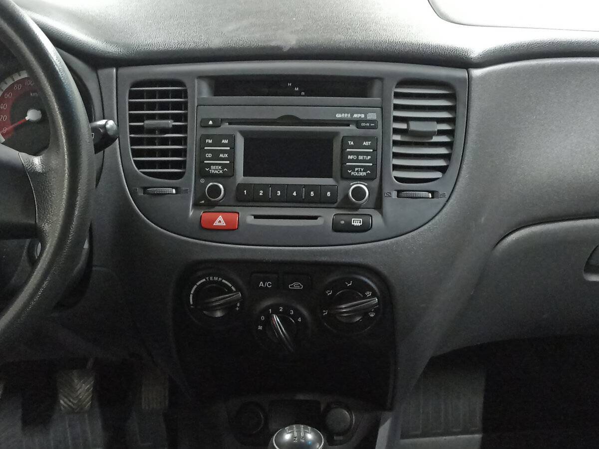 Купить Kia Rio с пробегом. Фото: #14