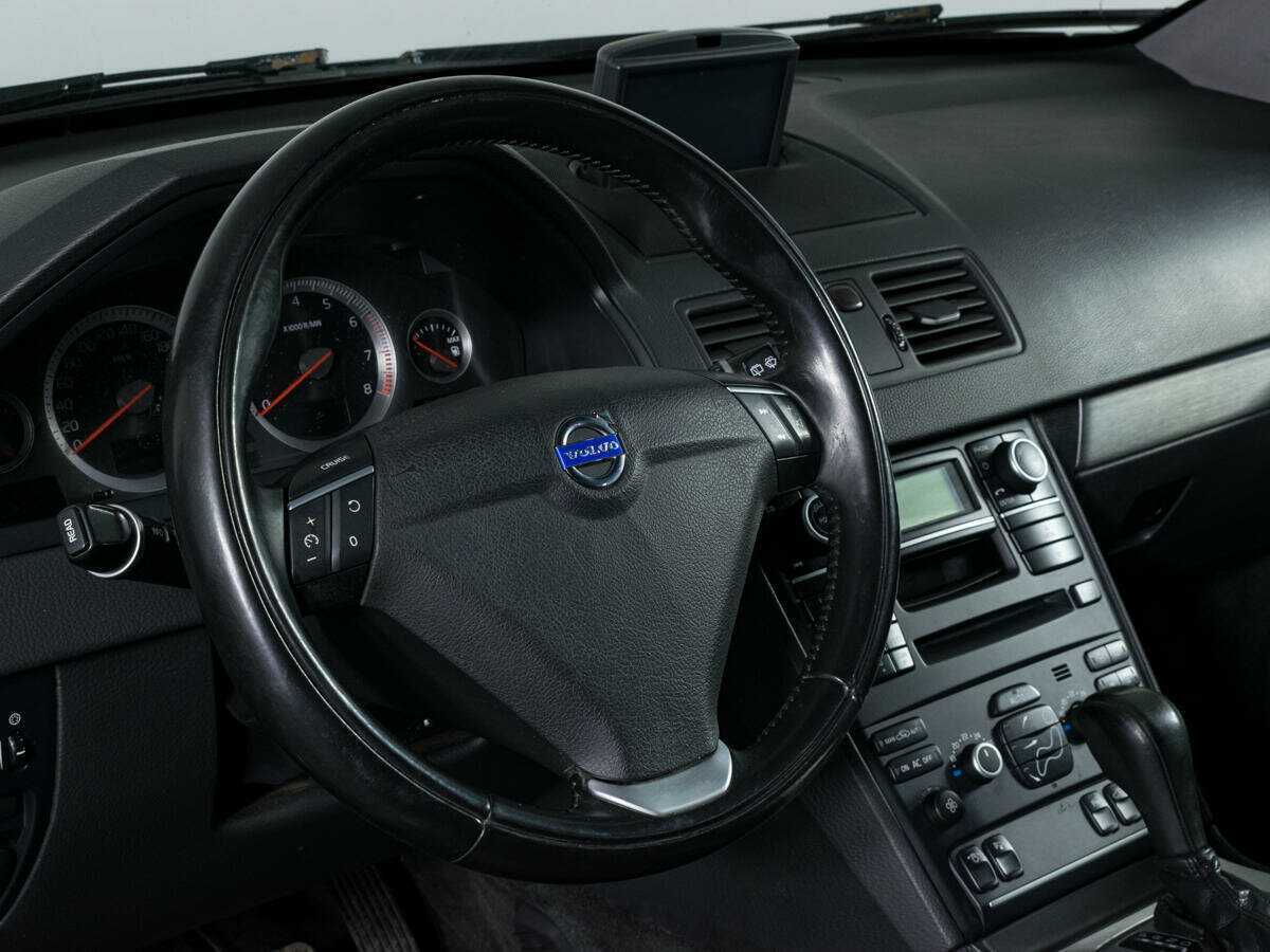 Купить Volvo XC90 с пробегом. Фото: #13