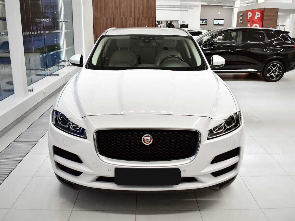 Купить Jaguar F-Pace с пробегом. Фото: #1