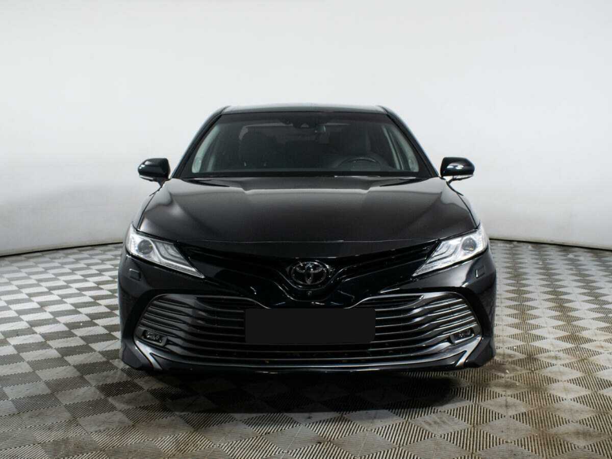 Купить Toyota Camry с пробегом. Фото: #1