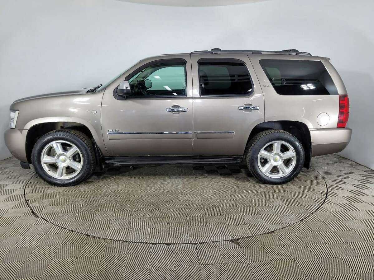 Купить Chevrolet Tahoe с пробегом. Фото: #4