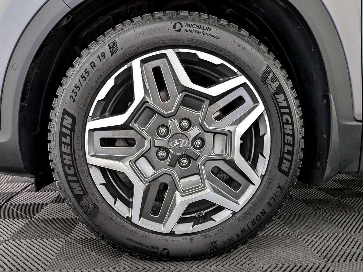 Купить Hyundai Santa Fe с пробегом. Фото: #17