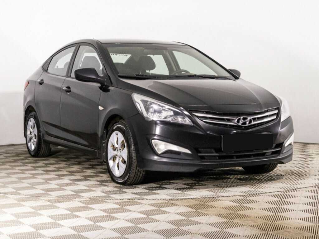 Купить Hyundai Solaris с пробегом. Фото: #2