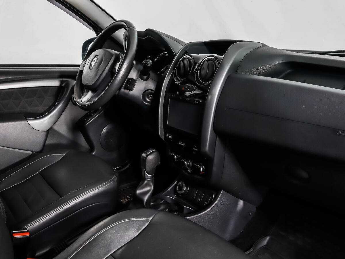 Купить Renault Duster с пробегом. Фото: #10